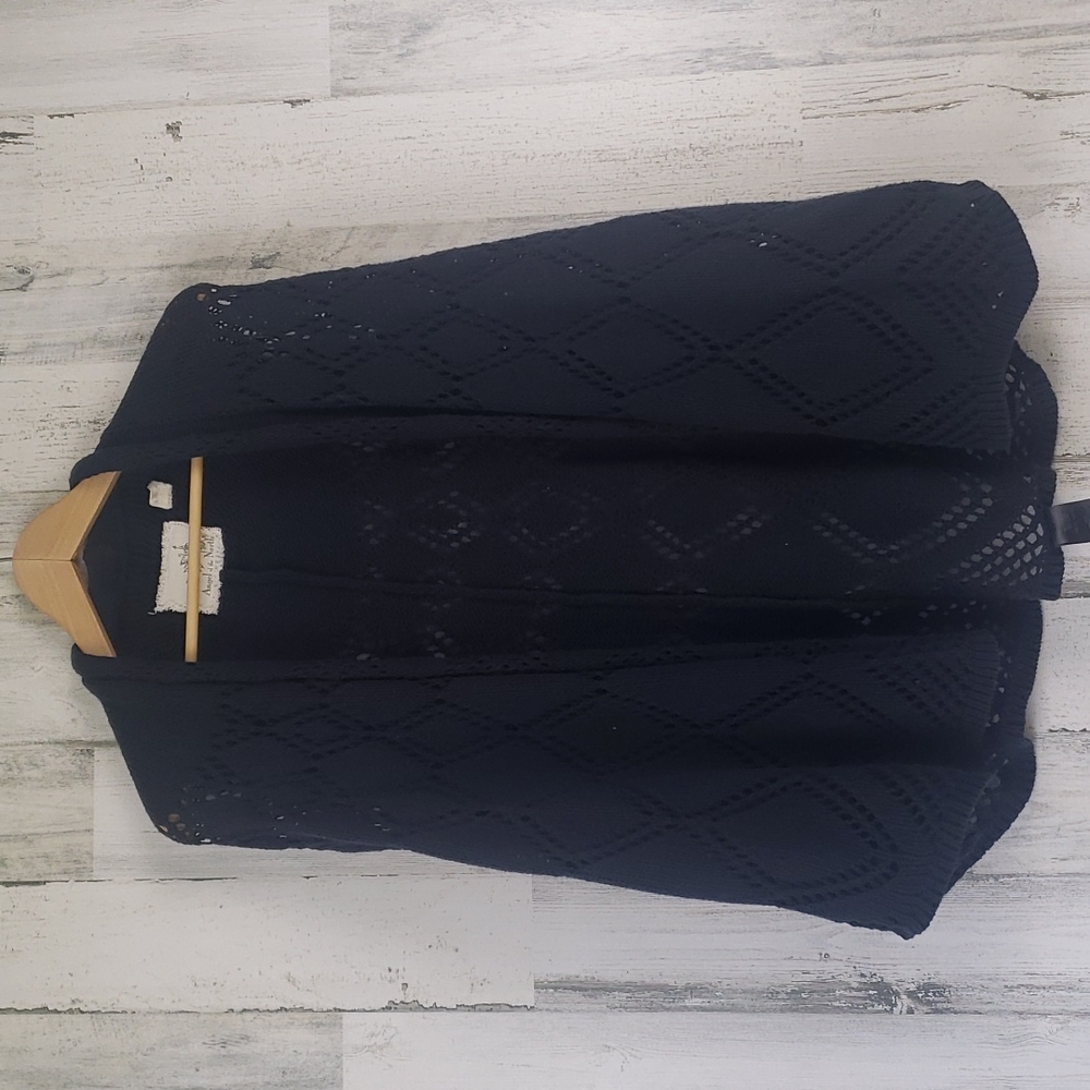 Angel of the North Anthropologie navy blue knit sweater cape shawl Size XS/S